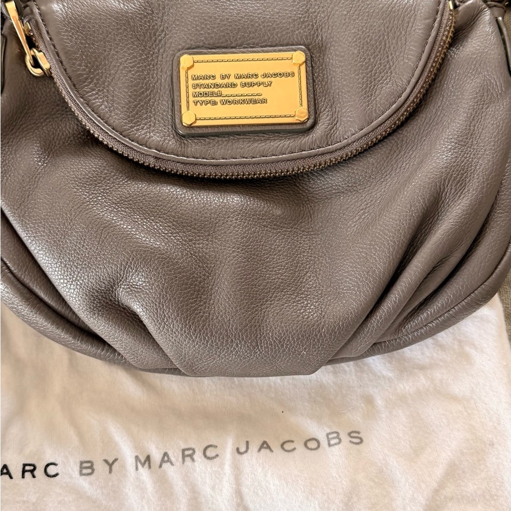 Marc by Marc Jacobs Pebbled Leather Shoulder Bag in Taupe